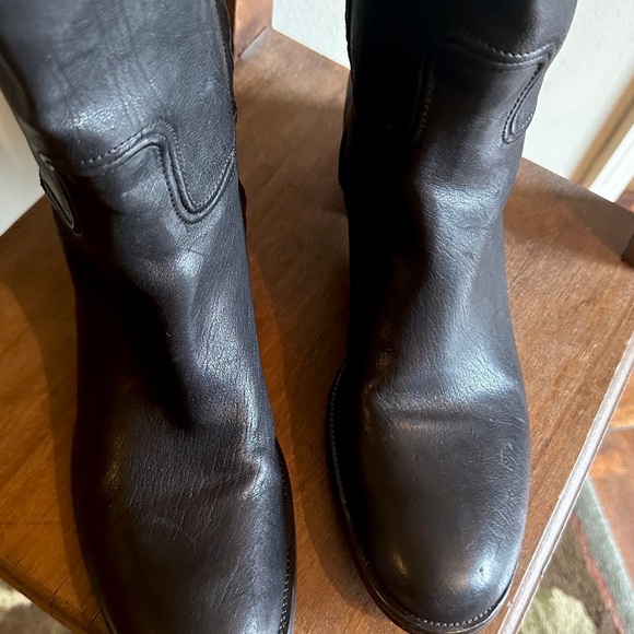 PRADA Leather Riding Boots (Black) with a Partial side
Zipper closure. - Picture 8 of 8